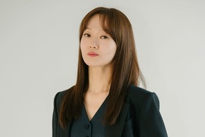 イ・ボンリョンがNetflix『いつかは賢いレジデント生活』で人生キャラ更新中 画像