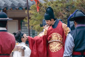 緊迫する『コッソンビ』で暴君を倒した後に誰が新しい王座につくのか 画像