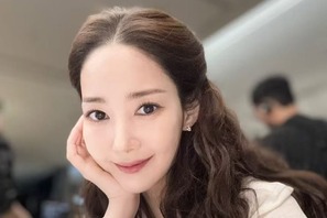 『私の夫と結婚して』本家女優パク・ミニョン、次回作が楽しみな“AIレベル”のまばゆい美貌【PHOTO】 画像