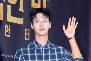 カメラが回れば別人に、新ドラマ『労務士のノ・ムジン』チャ・ハギョンのスチールカット公開 画像