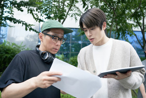 NCTジェヒョンを監督絶賛「とても芯の強い方」『6時間後に君は死ぬ』メイキング 画像