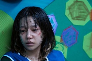 『イカゲーム3』でまさかの展開…女優チョ・ユリ、錚々たる俳優の中でも“負けない存在感” 画像