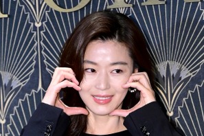 『星から来たあなた』女優チョン・ジヒョン、ついに独立！1人事務所「PEACHY」設立で新たな一歩 画像