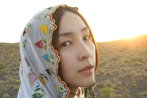 麻生久美子、海外初進出のイラン映画『ハーフェズ　ペルシャの詩（うた）』公開決定 画像