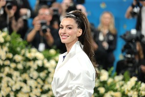 アン・ハサウェイ、『Mother Mary』で演じた歌姫は「キャリア史上最も困難な挑戦」役作り明かす 画像