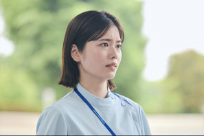 「泣きました」「素敵なシーン」小芝風花＆仲里依紗「19番目のカルテ」で再共演 画像