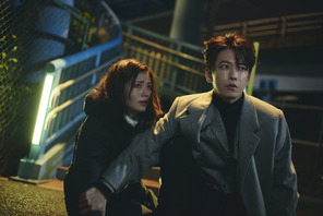 運命を書き換えた小芝風花“美紗”＆佐藤健“部長”に危機が迫る!?「私の夫と結婚して」7・8話 画像