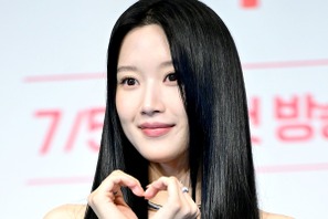 ムン・ガヨン、豪雨被害者へ約100万円を寄付。オナーズクラブ会員としての温かな行動に称賛 画像