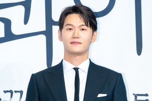 『エスクワイア』で光るイ・ハクジュの情熱、派手さを超えて心を打つ静かな支柱の存在感 画像