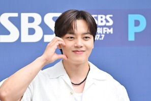 子役出身俳優ヨ・ジング、直筆手紙で入隊を控えた心境を明かす「悲しみすぎないで」 画像