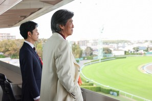 「手を叩いて笑った」「スピンオフ希望」妻夫木聡“栗須”の高杉真宙“佐木”とのプロポーズ被りに笑いの声上がる…「ザ・ロイヤルファミリー」6話 画像