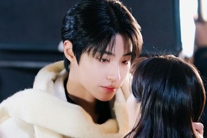 『親愛なるX』ファン・イニョプのビジュアル＆演技力が光った！“完璧なシンクロ率” 画像