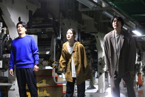 黒服の人物は複数人いた？ “トヨ”稲葉友にも「怪しい」の声…「良いこと悪いこと」7話考察 画像