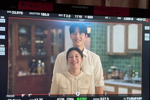 『恋の通訳、できますか？』カップルが匂わせ!? 粋なインスタ投稿にファン歓喜！【PHOTO】 画像