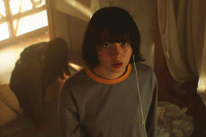 スマホに触れている時だけ“怪物”が見える…没入型ホラー『インビジブルハーフ』7月31日全国公開決定 画像