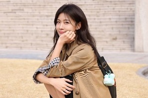 『奇皇后』『カーテンコール』ハ・ジウォンが46歳で大学新入生に!?　初の単独ウェブバラエティで現役大学生とガチ交流 画像