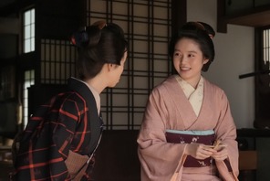 「ばけばけ」第119回あらすじ・場面写真　トキはヘブンの成功を祈り、ヘブンがなくしてしまった代わりの人形を作りはじめる…3月19日放送 画像