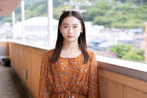 伊東蒼、奈緒演じる主人公が探す“謎の人物”役で出演 『死ねばいいのに』 画像