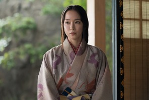 「存在感がすごい…」「良い演出」吉岡里帆“慶”登場シーンにネット沸く…「豊臣兄弟！」12話 画像