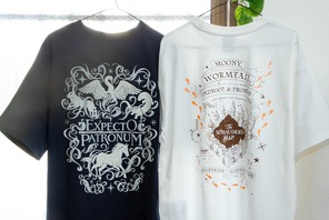 「ハリー・ポッター」蓄光・UVカラーチェンジTシャツ2種が4月10日より発売 画像