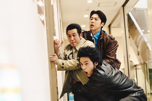 笑いが止まらないシーンも？水上恒司＆ユンホら警察チームが活躍『TOKYO BURST-犯罪都市-』場面写真 画像