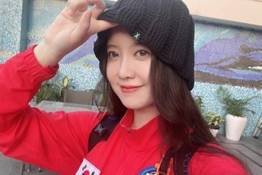 『花より男子』女優ク・ヘソンの驚くべき挑戦。サッカーW杯の躍進を祈りヒマラヤへ【PHOTO】 画像