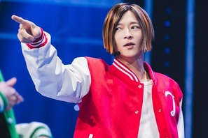 こんなカン・ドンウォン見たことない!! 初コメディでK-POPアイドルに変身 画像