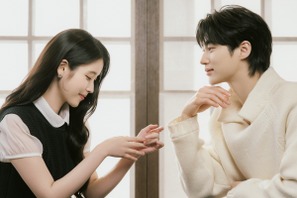 今週で最終回！『21世紀の大君夫人』IU×ビョン・ウソクのツーショットスチール公開 画像
