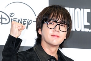 チャン・グンソク、“1000万人監督”イ・ビョンホンを笑わせる軽快なトークで現場を爆笑の渦に 画像