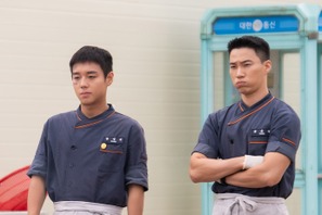 Disney+配信『伝説のキッチン・ソルジャー』のB級テイストが大命中！視聴率も右肩上がりに 画像