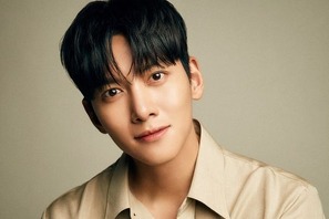 チ・チャンウクが「Asia Artist Awards 2026」のMCに抜擢！授賞式のMCを務めるのは“デビュー以来初”！ 画像