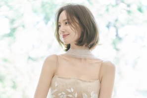 女優ムン・チェウォン、美しすぎるウェディングフォト大公開！「新郎が羨ましい…」【PHOTO】 画像