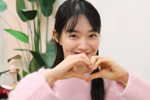 キム・ウビンの妻シン・ミナが明かした“意外な結婚観”とは…「結婚は遅ければ遅いほどいい」 画像