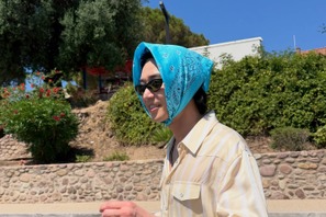 パク・ソジュン、パリで過ごす余裕あふれるひととき…センス抜群の私服姿にも注目！【PHOTO】 画像
