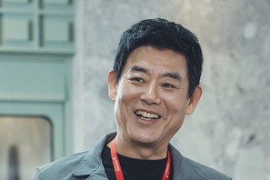 ソン・ドンイル、今度は“事故死偽装のプロ”に変身！コン・ヒョジンを支える心強い味方に 画像