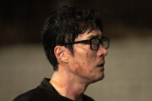 娘を探すため闇落ちした父親…『エージェント・キム』主演ソ・ジソブ、豪雨の中での“凄絶アクション”に高まる期待 画像