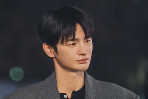 俳優15年目のソ・イングクが魅せた飾らない魅力。現場で最も重視するのは「早い退勤」【インタビュー】 画像
