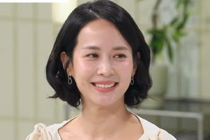 『パラサイト』出演の45歳女優チョ・ヨジョン、変わらぬ“童顔”の秘訣は？「毎日1回は〇〇」 画像