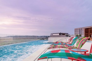 まだ間に合う！夏の“駆け込み韓国旅”は「パラダイスシティ」で、ウォーターアクティビティから屋内型テーマパークまで夏を遊び尽くす 画像