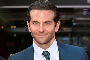 ブラッドリー・クーパー、高校の同窓会に出席 画像