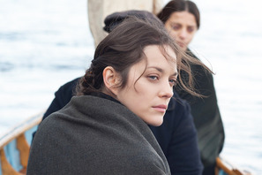 【シネマモード】マリオン・コティヤールから学ぶ！美力を放ち続ける努力『エヴァの告白』 画像