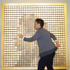 「木の鏡（Wooden Mirror）」に大はしゃぎの八嶋智人／「だまし絵II 進化するだまし絵」のオープニングセレモニー