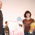 『JUNO／ジュノ』初日舞台挨拶。右からジェイソン・ライトマン監督、ディアブロ・コディ、ダニエル・ダビッキ（プロデューサー）。