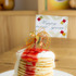 お正月を祝う「福ごはん」その2は、カフェレストラン「エッグセレント」の「2015 年 紅白パンケーキタワー」2,015 円(税込）。1日限定15食！