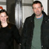 1月4日、ロサンゼルスの病院へ到着した際のベン・アフレック&ジェニファー・ガーナー夫妻 -(C) Revolutionpix/AFLO