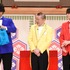 斎藤工＆窪田正孝が「笑点」でマギー司郎と手品　(C)NTV