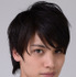 花沢輝気 役：河原田巧也