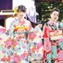 桜井日奈子＆山本舞香／晴れ着お披露