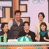 金曜プレミアム「クイズ！ドレミファドン！SP ～話題のドラマ出演者がイントロに挑戦！！～」（C）フジテレビ