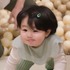 シム・ヒョンタクの愛息ハルくん、巨大すべり台登りに大奮闘！“驚きの成長ぶり”